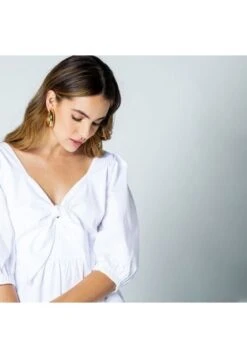 VESTIDO BLANCO PARA MUJER CON ANUDADO EN FRENTE