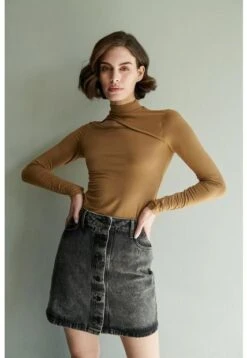 KOAJ-BLUSA KOAJ VIKIR 2/22